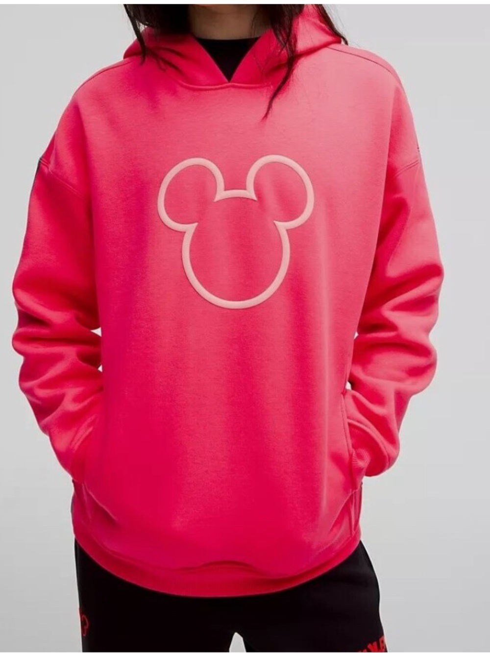Lululemon x Disney hoodie - lip gloss